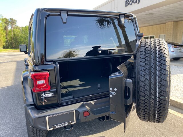 New 2020 Jeep Wrangler Sahara 4x4, One-Touch-Roof, every Option 4D ...