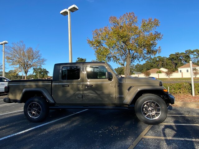 New 2020 Jeep Gladiator Overland Gator Green, all new, loaded 4D Crew ...