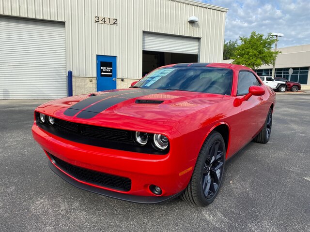 New 2020 Dodge Challenger SXT, Blacktop Package, Nav 2D Coupe in Green ...